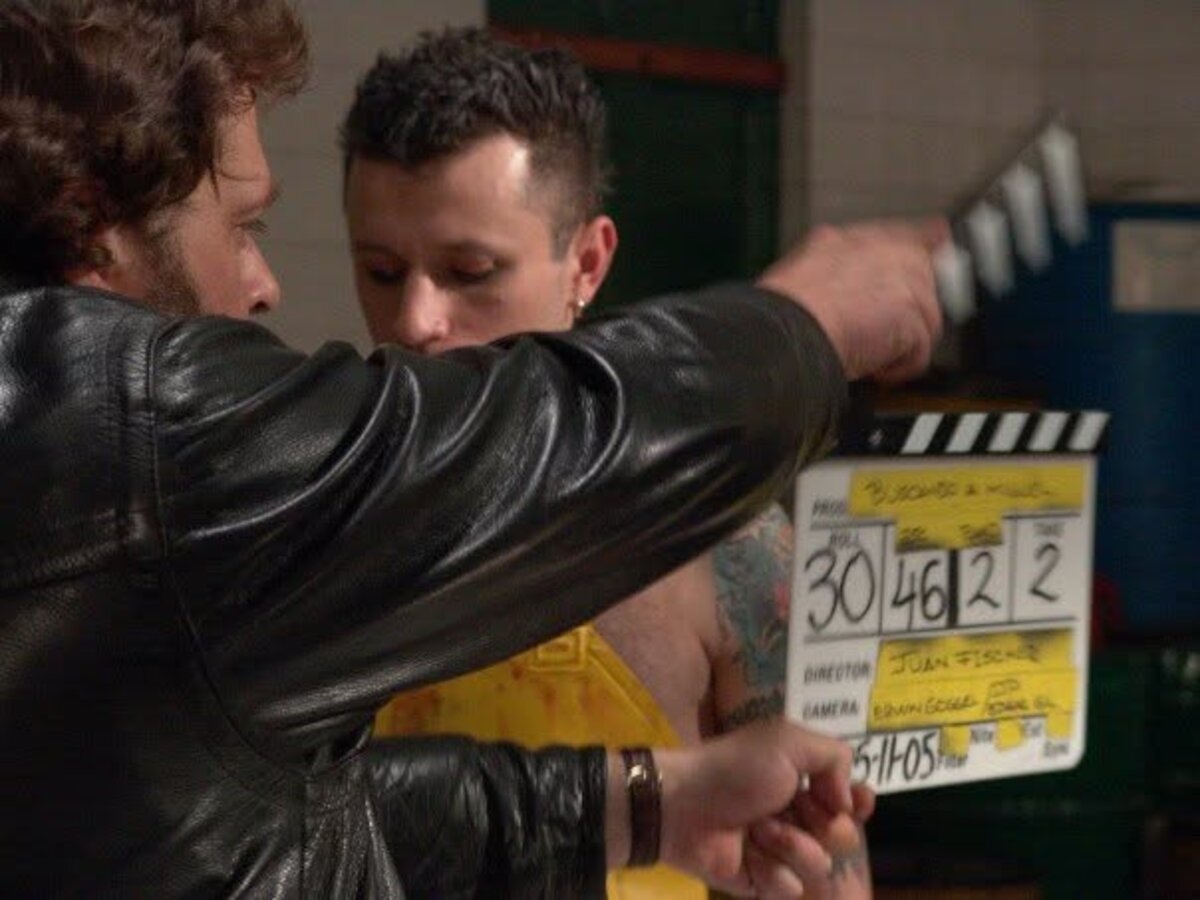 On the set of Buscando a Miguel — feature film directed by Juan Fischer, Colombia, 2005.