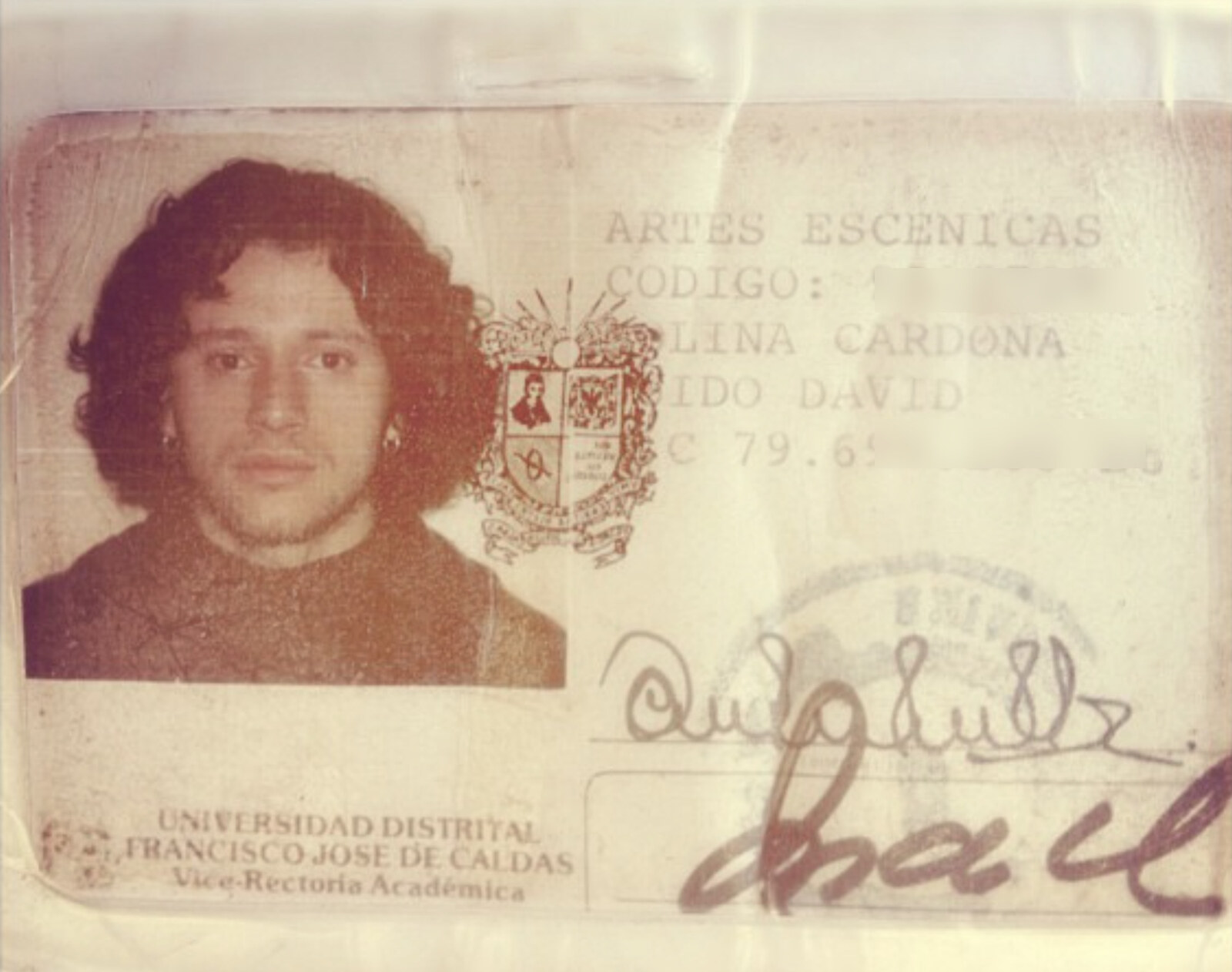 Student ID — Academia Superior de Artes de Bogotá, Universidad Distrital Francisco José de Caldas. The first years of training.